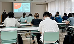 居宅療養管理指導における薬局の役割と多職種連携